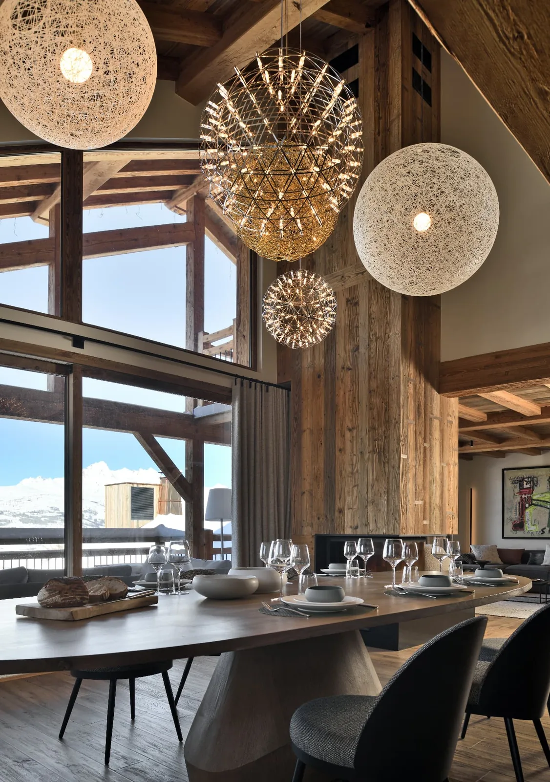 Salle à manger face aux montagnes à Epicime Lodge, Peisey-Vallandry